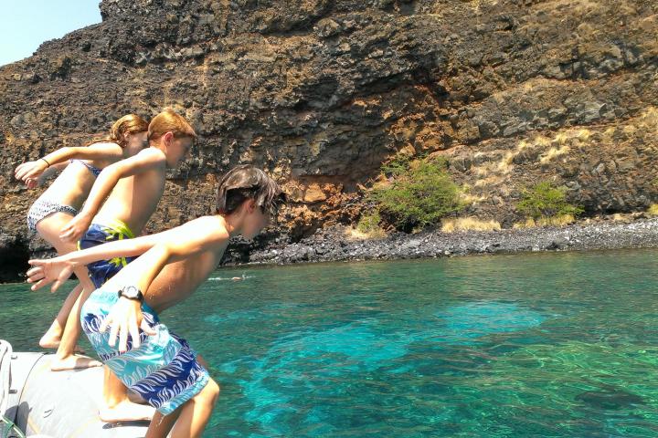 family fun kealakekua bay kona ocean experience